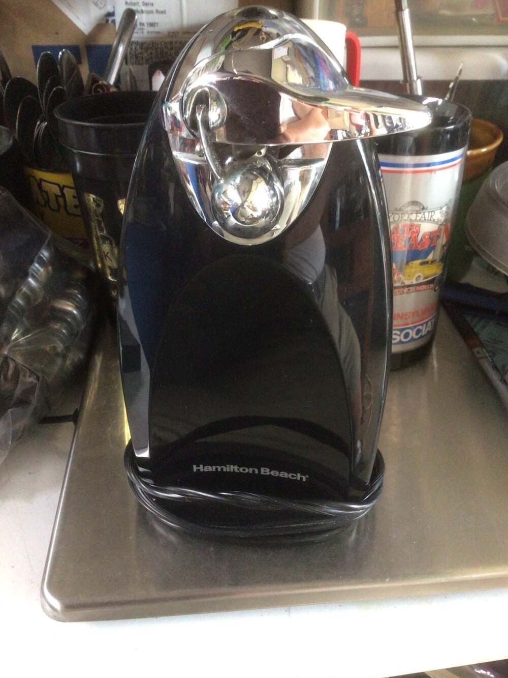 Hamilton Beach Classic Chrome Heavyweight Electric Can Opener 76380